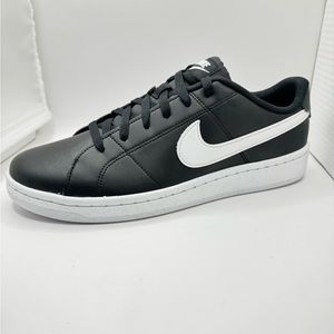 Men's Size 10.5 - Nike Court Royale 2 Next Nature Low Black White DH3160-001